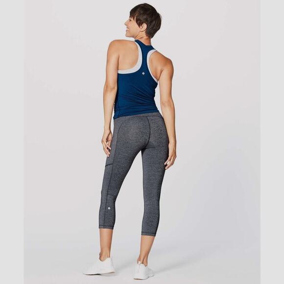 Lululemon Pants - Lululemon Gray Yoga Pants / Leggings